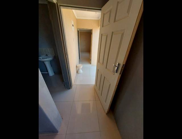 0 BEDROOM PROPERTY TO RENT IN PROTEA GLEN